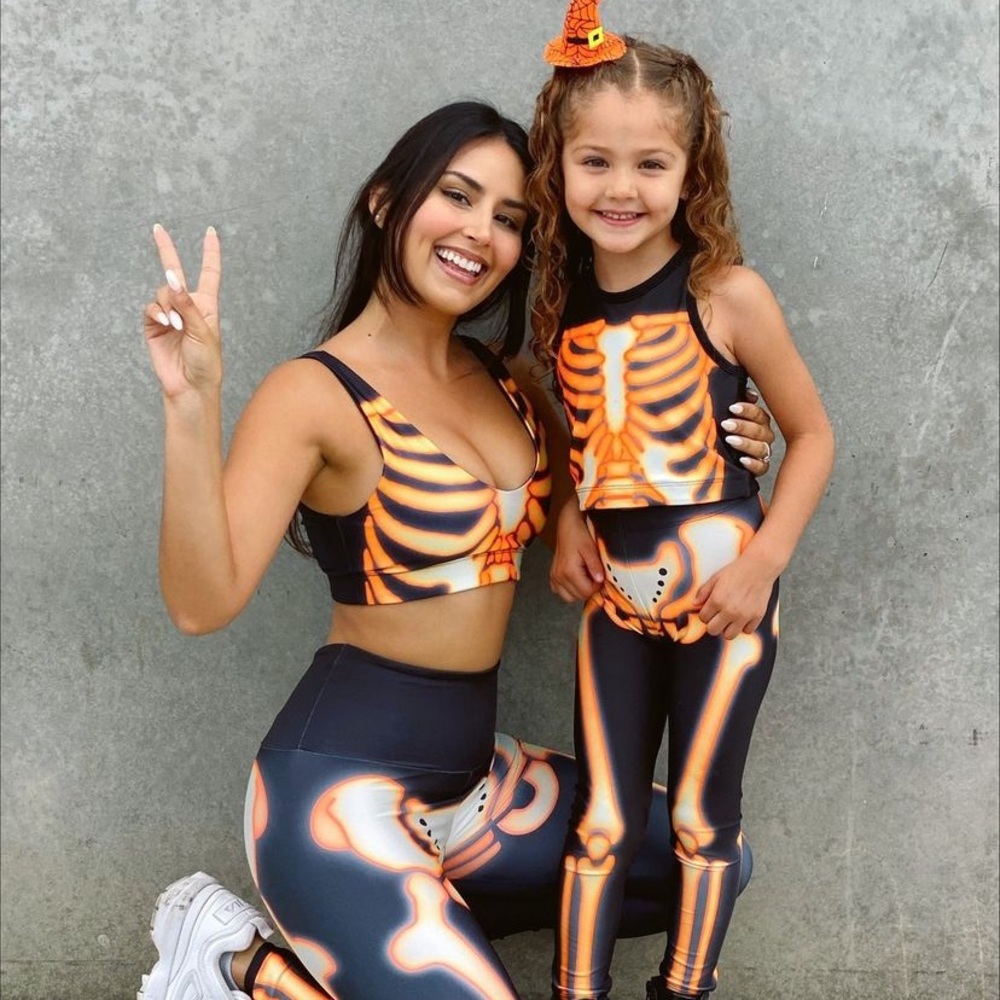 Gold sheep gold lamb girls purple skeleton set in med (7/8)